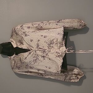 Jon & Anna Black and White Floral Satin  Crop  Blouse  Xl NWOT